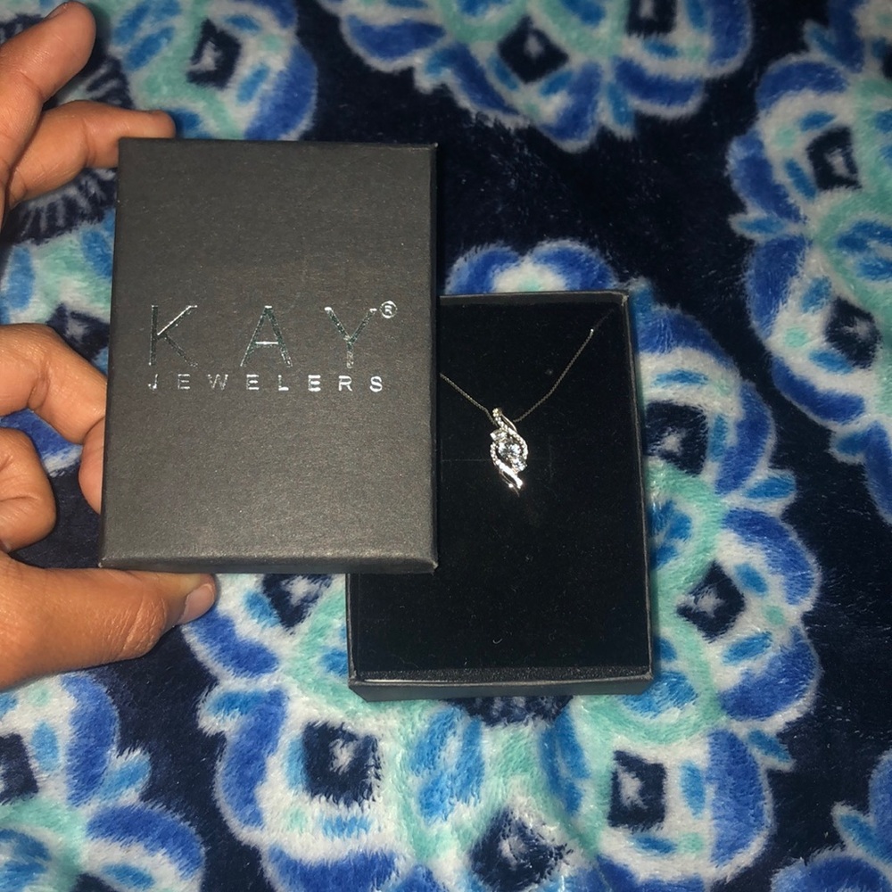 Kay jewelers necklace